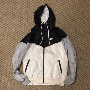 Nike Sportswear Windbreaker Jacket